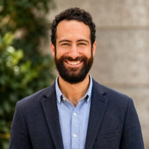 Andrew Weiler headshot